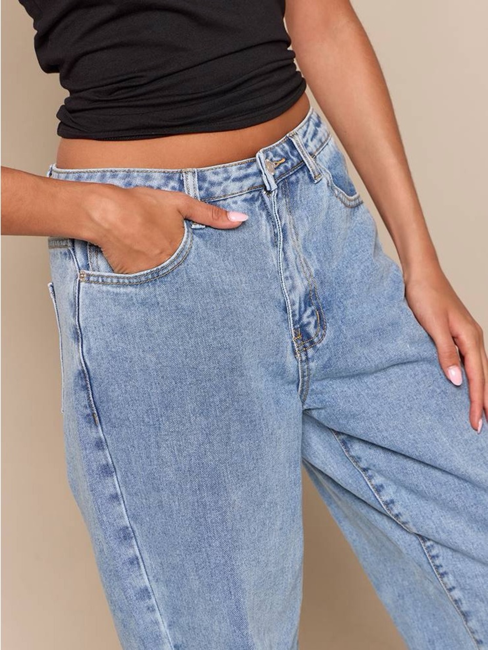 PRETTYLITTLETHING MID BLUE WASH HIGH WAIST MOM JEANS US 8 Great Condition - Picture 4 of 8